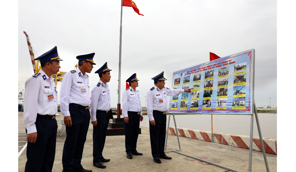 Ấm lòng hậu phương người lính cảnh sát biển