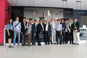Thăm và làm việc với Trường Đại học Dân lập Thăng Long